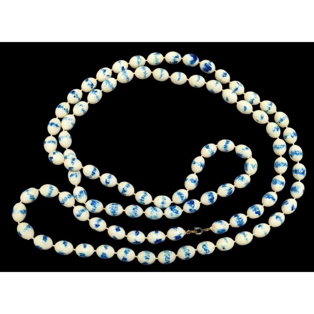 Vintage Hand Painted Acrylic Blue And White Beaded Necklace